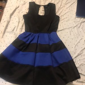 Super cute pleaded dress